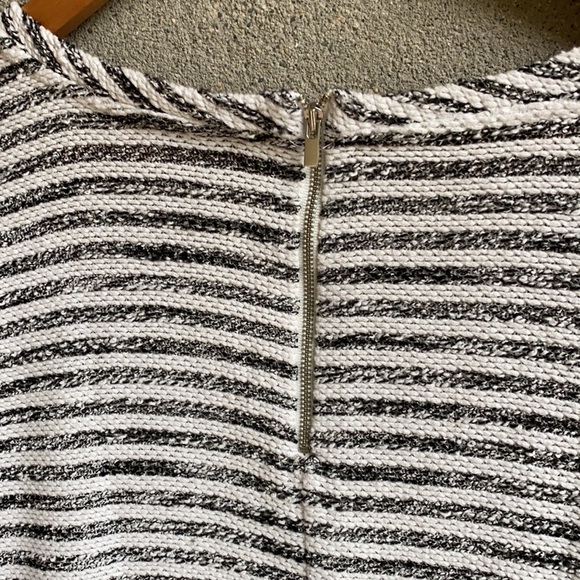Ann Taylor Loft Fine Knit Lightweight Top - Picture 8 of 8